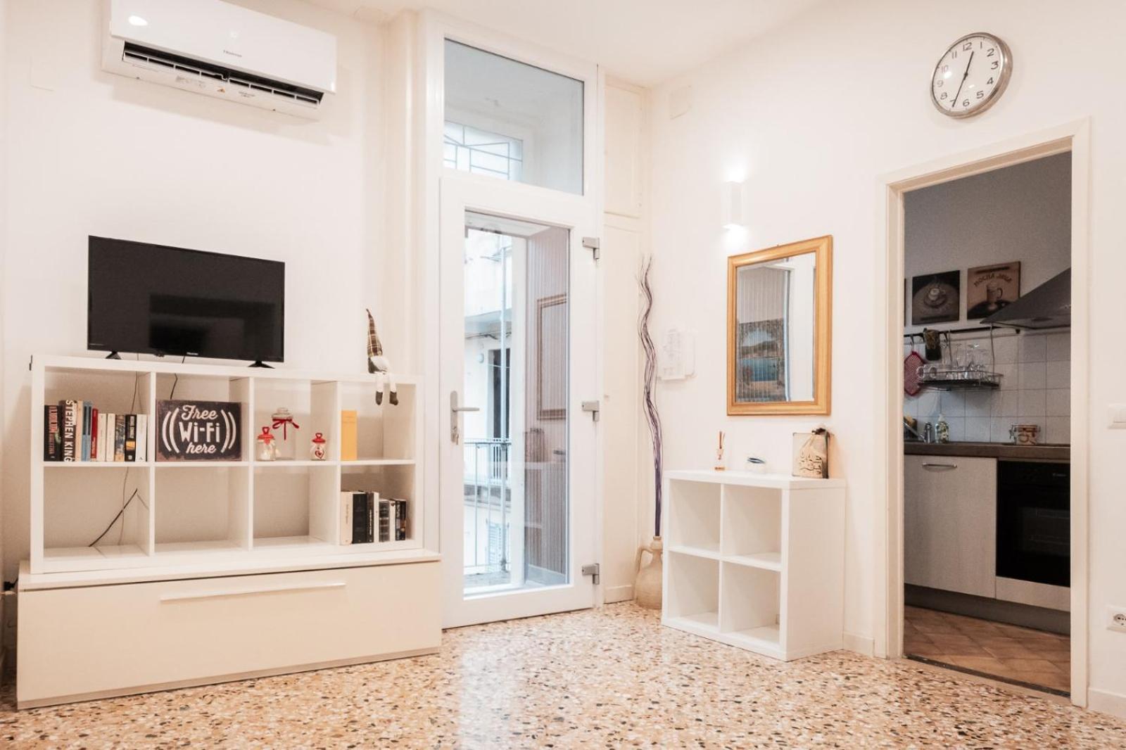 Casa Imbarcadero Lägenhet Lecco Exteriör bild