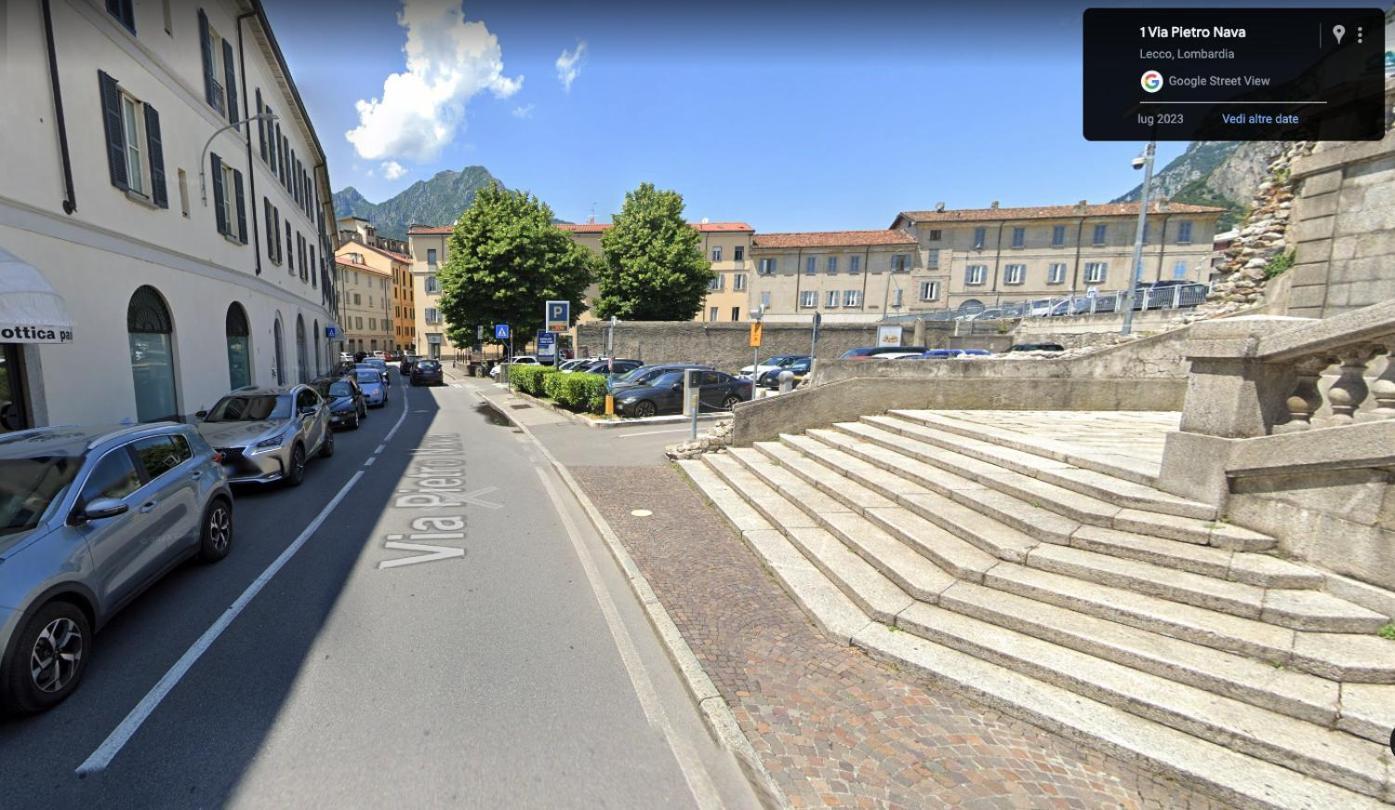 Casa Imbarcadero Lägenhet Lecco Exteriör bild